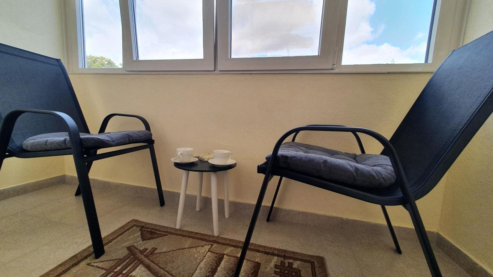 Apartament Estera Lägenhet Oradea Exteriör bild
